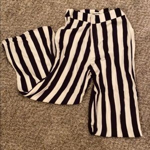 ABERCROMBIE & FITCH STRIPED FLOWY PANTS